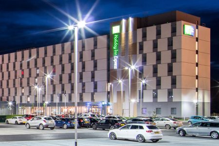 Holiday Inn Express – Aberdeen